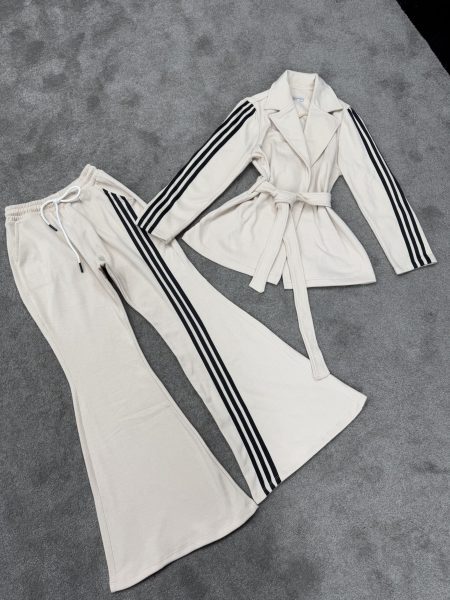 ست اسپرت سه خط کرم