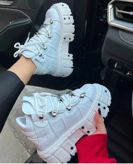 کتونی ساقدار پیچ سفید