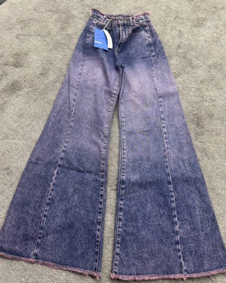 شلوار بگ شافل سرمه‌ای صورتی