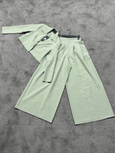 کت و شلوار بگ سبز