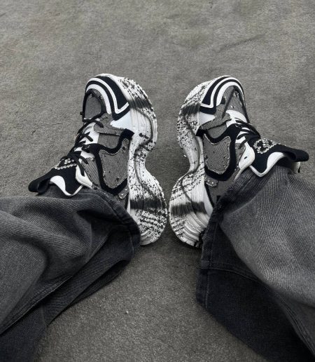 کتونی نیوبالانس گلیتری مشکی سفید