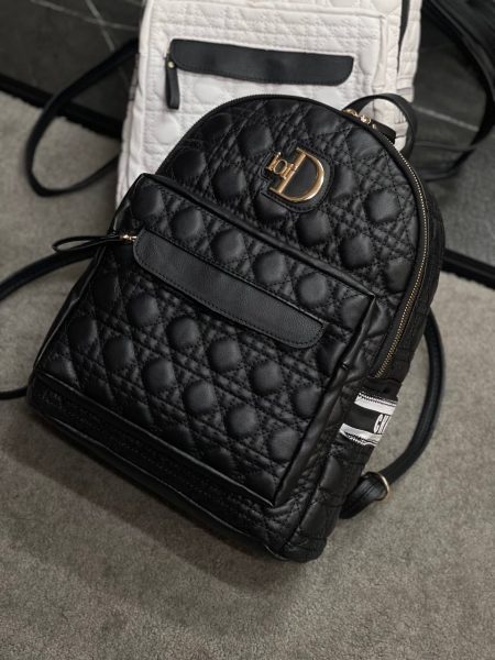 کوله گلدوزی دیور مشکی