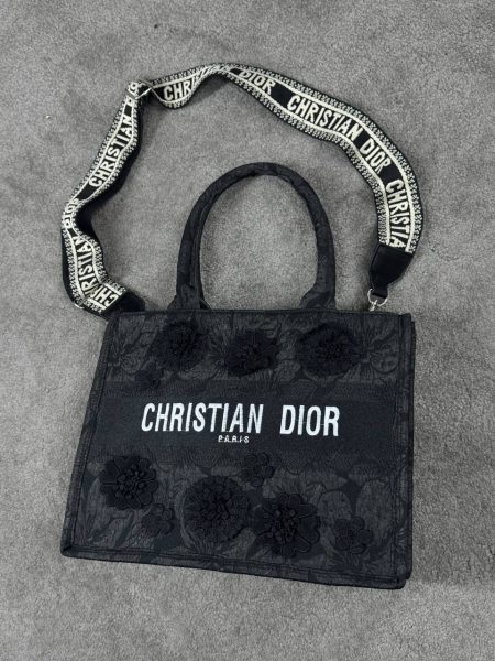 کیف دیور گلدوزی مشکی