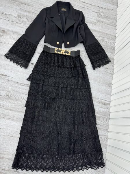 ست کت دامن گیپور طبقه ای برگ مشکی