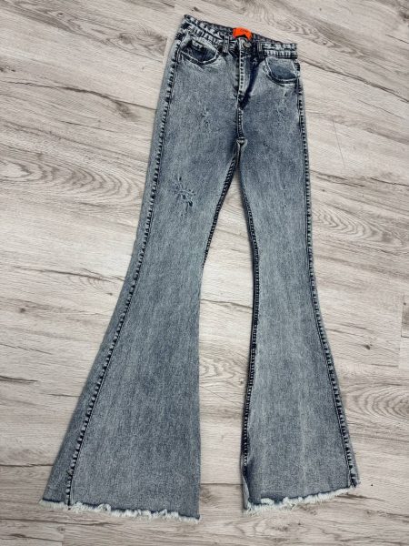 شلوار بوتکات ساده کثیف‌شور