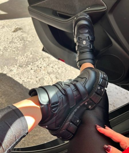 کتونی ساقدار چسبی پیچ مشکی