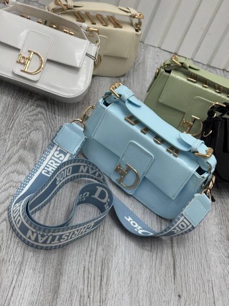 کیف دیور مارک آبی