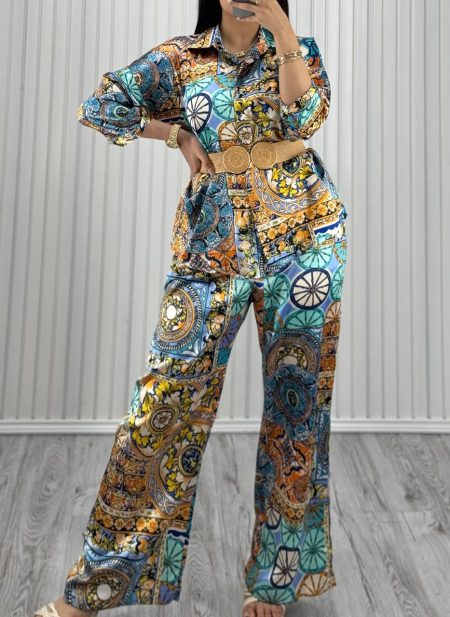 ست شومیز شلوار ساتن طرح دار آبی کاربنی