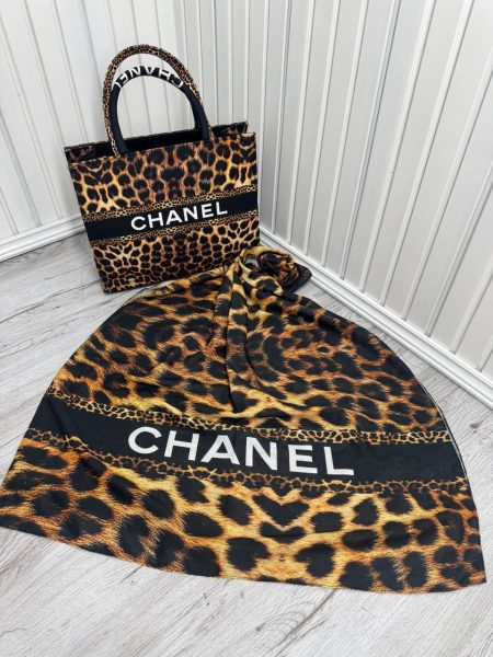 کیف کتابی شال دار بزرگ پلنگی chanel