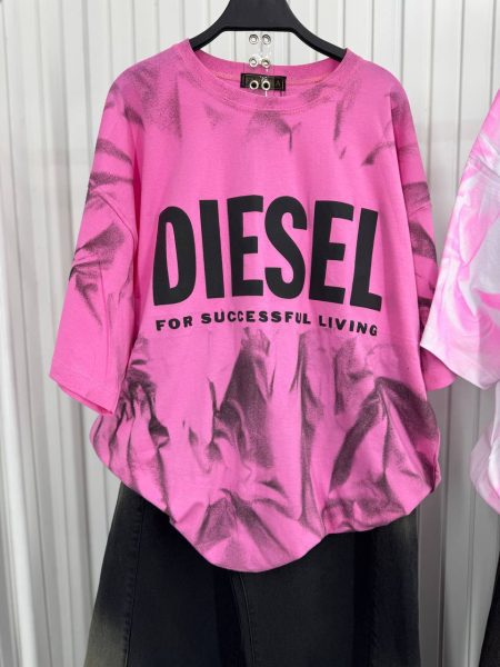 تی شرت آبرنگی diesel صورتی