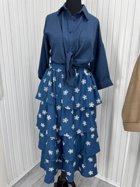 ست شومیز دامن گل دوزی سرمه‌ای