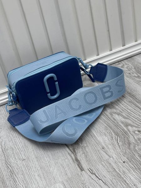 کیف پاسپورتی جاکوبس سرمه‌ای آبی