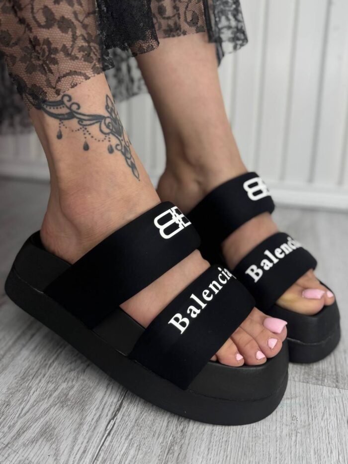 صندل Balenciaga