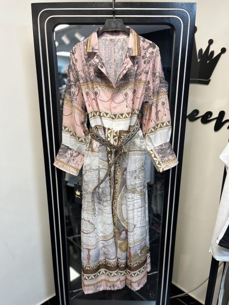 پیراهن بلند جغرافیایی صورتی