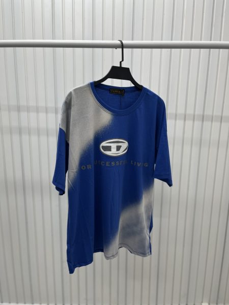 تی‌شرت باکسی Diesel آبی