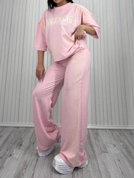 ست تی‌شرت و شلوار مه پاشBalenciaga صورتی