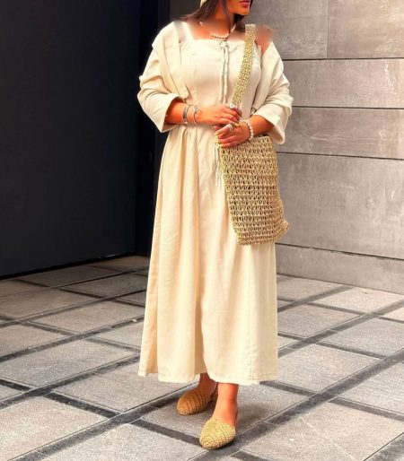 ست کت و پیراهن جلو بند کرم روشن