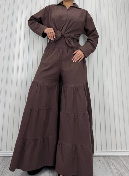 شومیز و دامن شلواری کمرکش قهوه‌ای