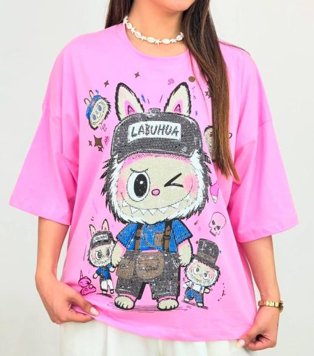 تی‌شرت نگینی Labubu کلاه‌ دار صورتی روشن