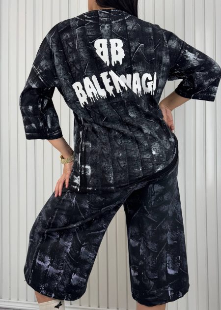 تی‌شرت و شلوارک آبرنگی Balenciaga
