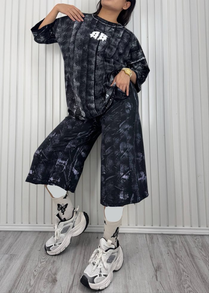 تی‌شرت و شلوارک آبرنگی Balenciaga مشکی