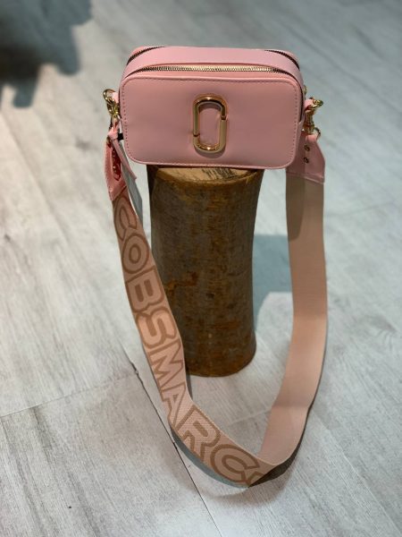 کیف پاسپورتی جاکوبس صورتی پاستیلی