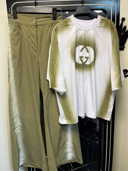 ست تی شرت و شلوار اسپری Gucci سبز