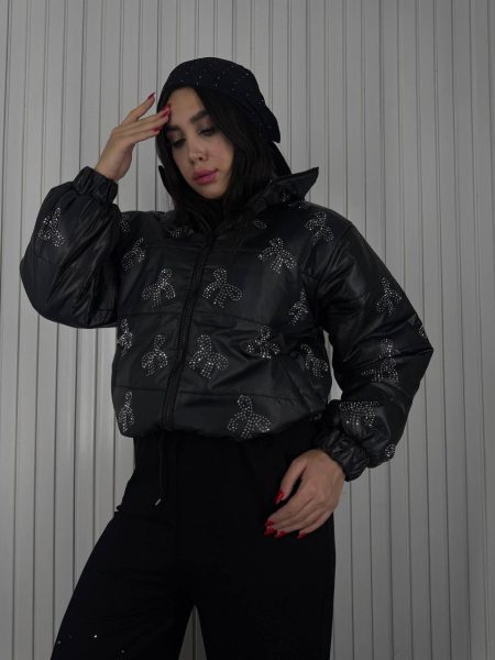 کاپشن نگین پاپیون