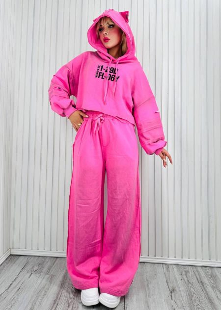 ست رنگ صورتی چرک