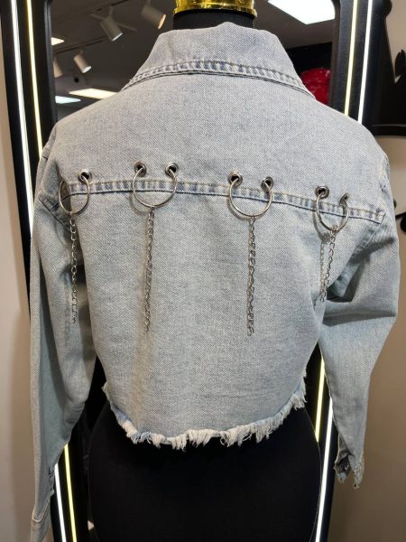 کت جین رنگ یخی