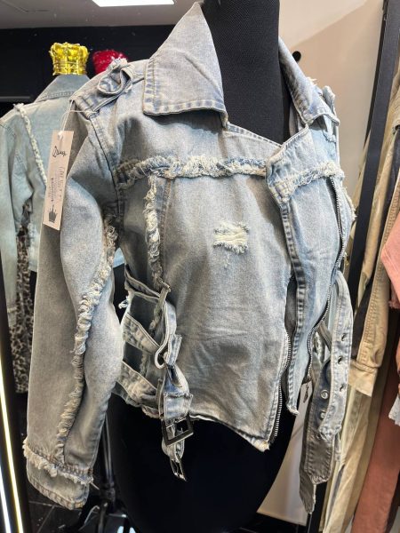 کت زنانه کثیف شور