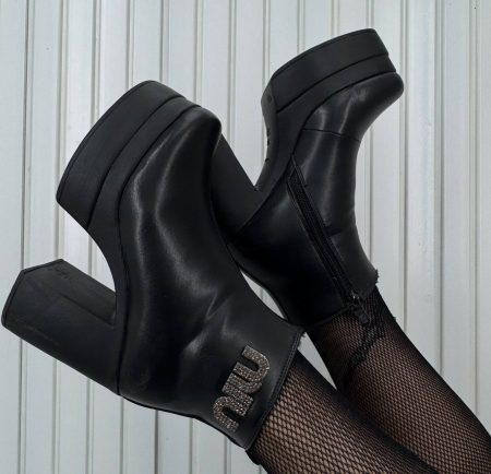 نیم بوت دخترانه پاشنه دار