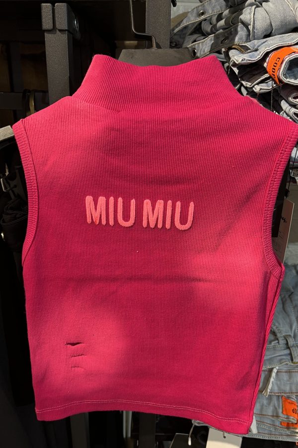 تاپ یقه اسکی MIU MIU سرخابی