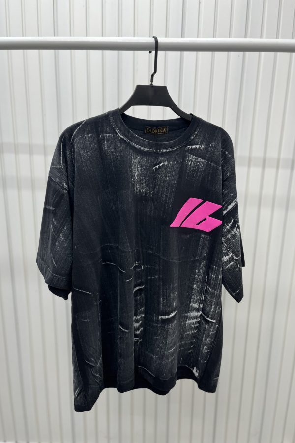 تی‌شرت باکسی براشBalenciaga مشکی
