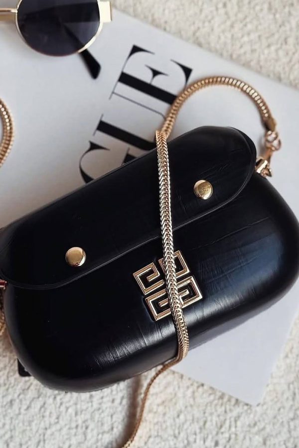 مینی کیف پاسپورتی پرس Givenchy