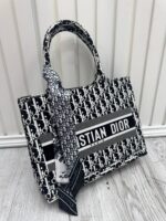 کیف جعبه ای Dior کوچک