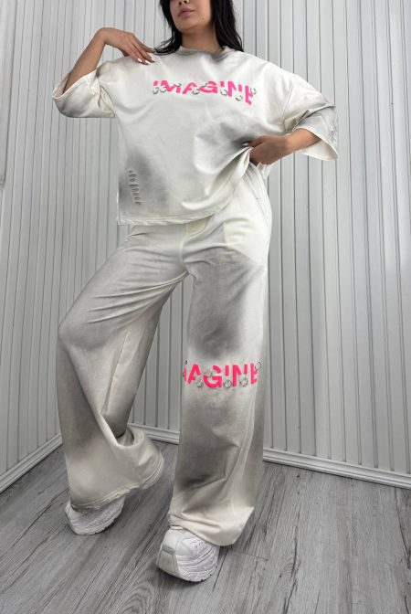 ست تی‌شرت و شلوار پیرسینگی سفید