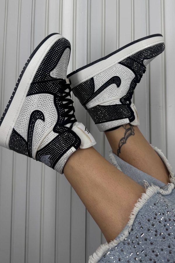 کتونی ساقدار نگینی NIKE مشکی