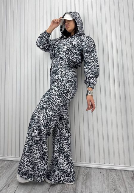 ست زنانه اسپرت